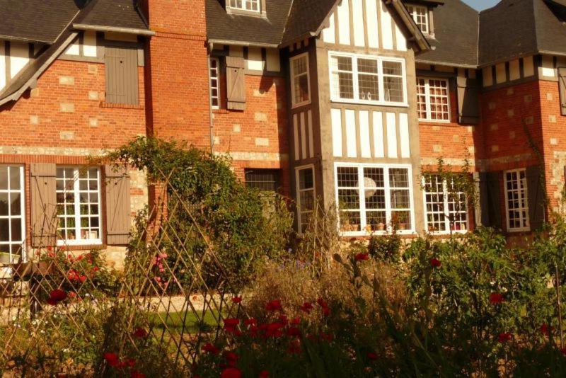 Chambres D'Hotes & Spa Le Chat Chez Qui J'Habite Saint-Aubin-sur-Mer  Ngoại thất bức ảnh